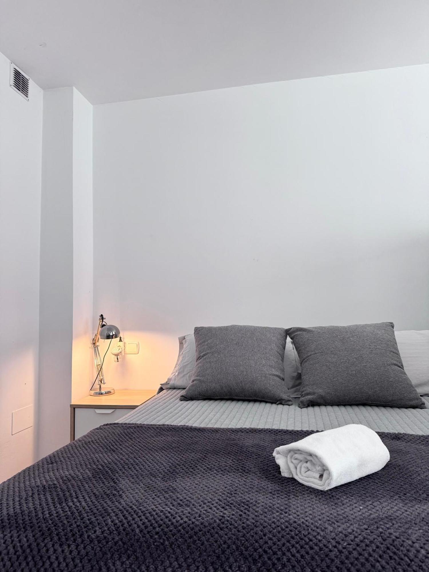 Apartamento Sumaloft Prensa Málaga Exterior foto